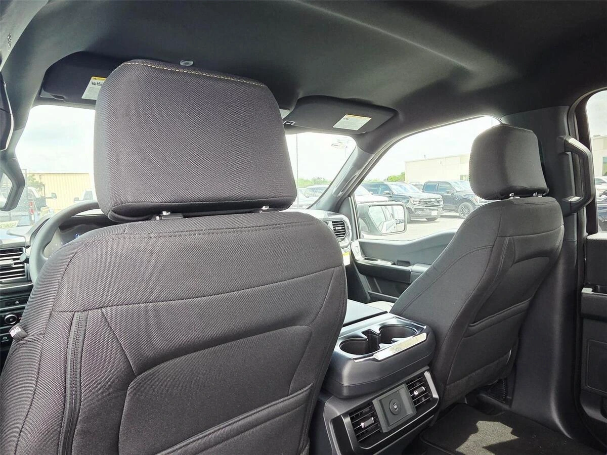 2025 Ford F-150 STX - Photo 24