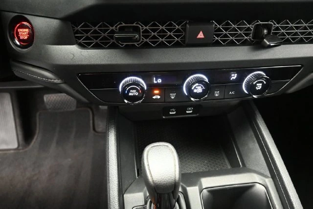 2024 Honda Accord LX - Photo 9