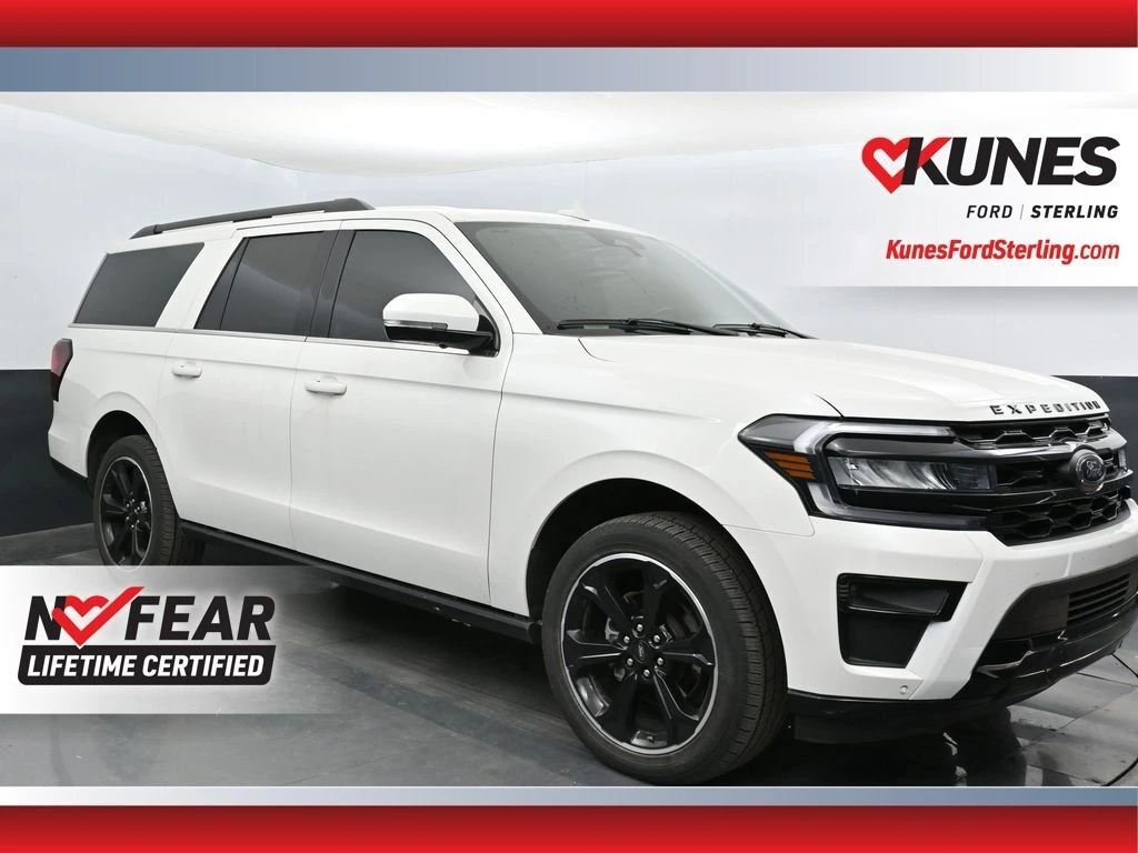 2024 Ford Expedition Limited's photo