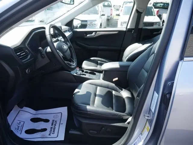 Used 2022 Ford Escape Titanium with VIN 1FMCU9J91NUB96769 for sale in Alliance, OH