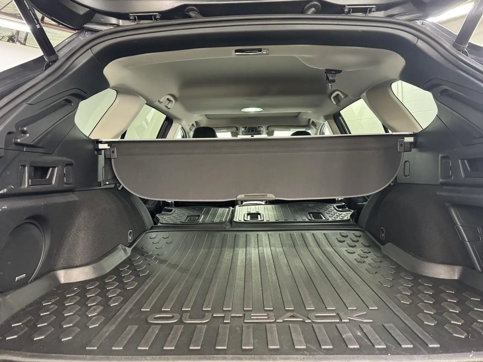 2021 Subaru Outback Limited XT photo 33
