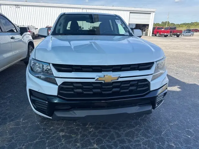 2021 Chevrolet Colorado LT photo 2