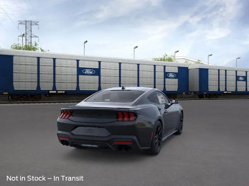 2025 Ford Mustang GT Premium photo 7