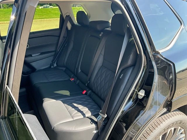 2026 Nissan Rogue Platinum - Photo 11