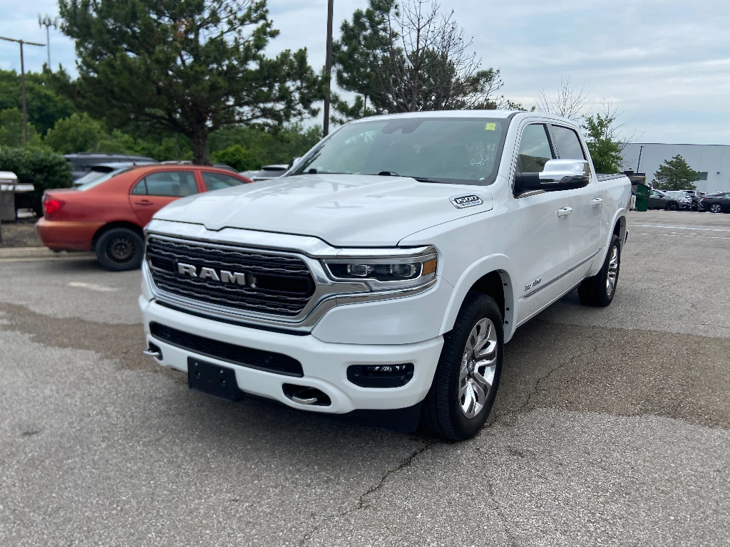 2023 RAM 1500 Limited 4x4 Crew Cab 5'7's photo