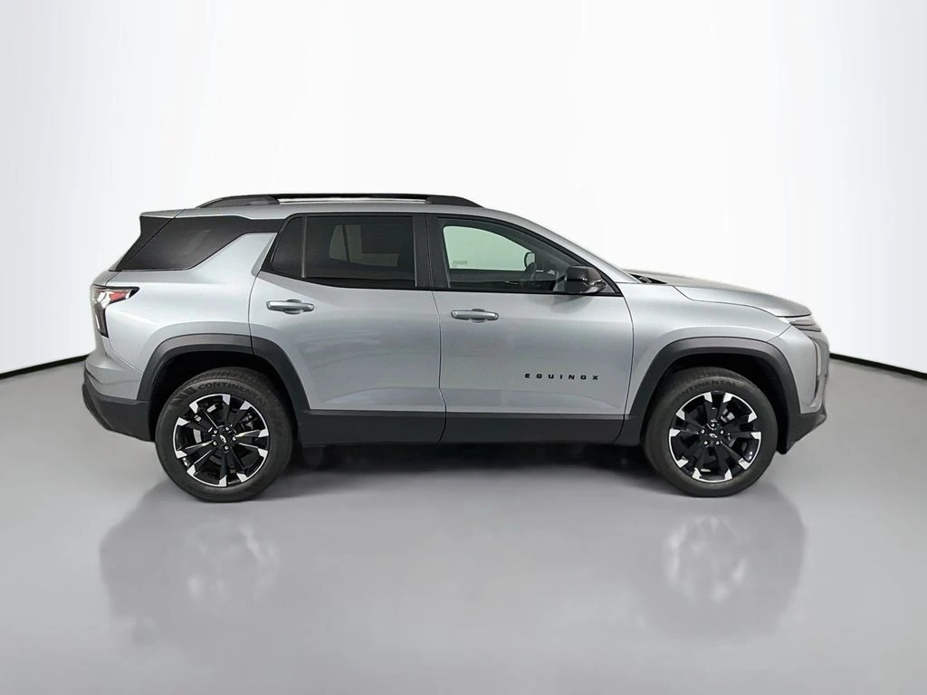 2027 Chevrolet Equinox RS - Photo 8