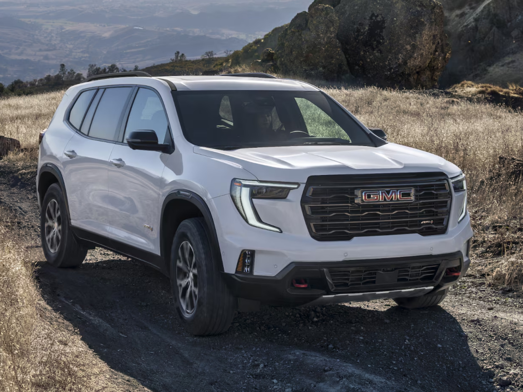 2025 GMC Acadia vs 2024 Ford Edge