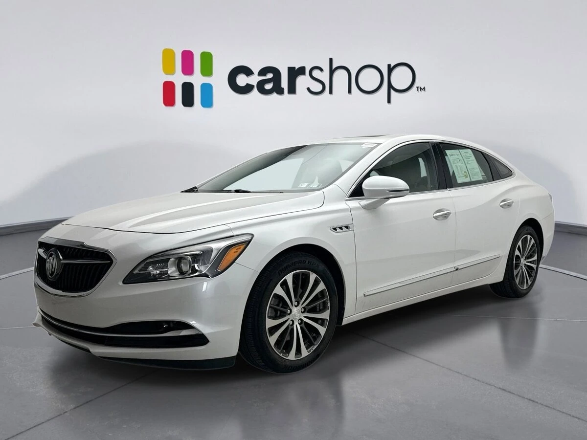 2017 Buick LaCrosse Premium's photo