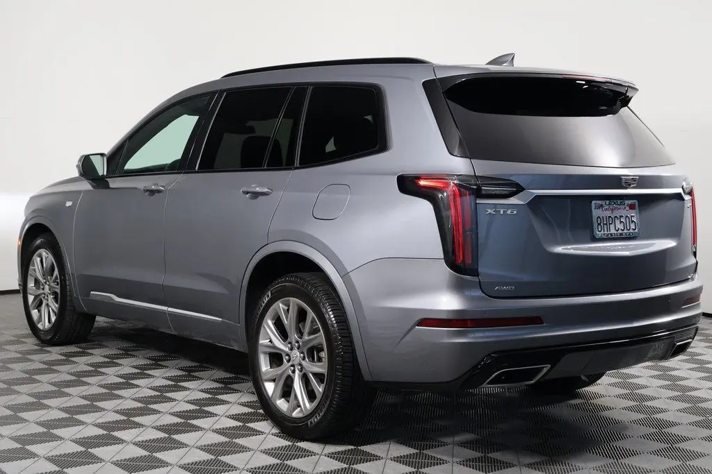 2020 Cadillac XT6 Sport photo 4
