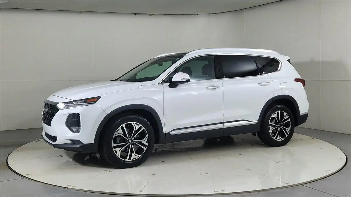 2020 Hyundai Santa Fe SEL photo 3