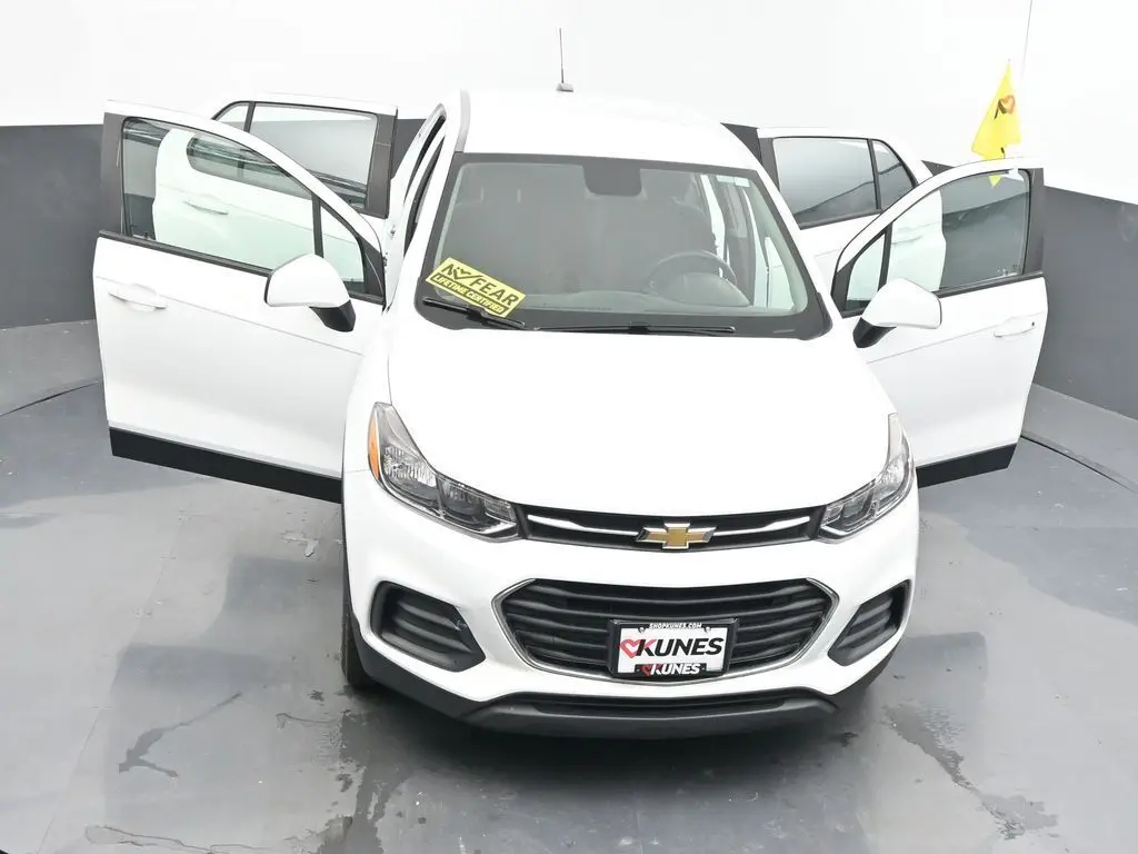 2018 Chevrolet Trax LS photo 46