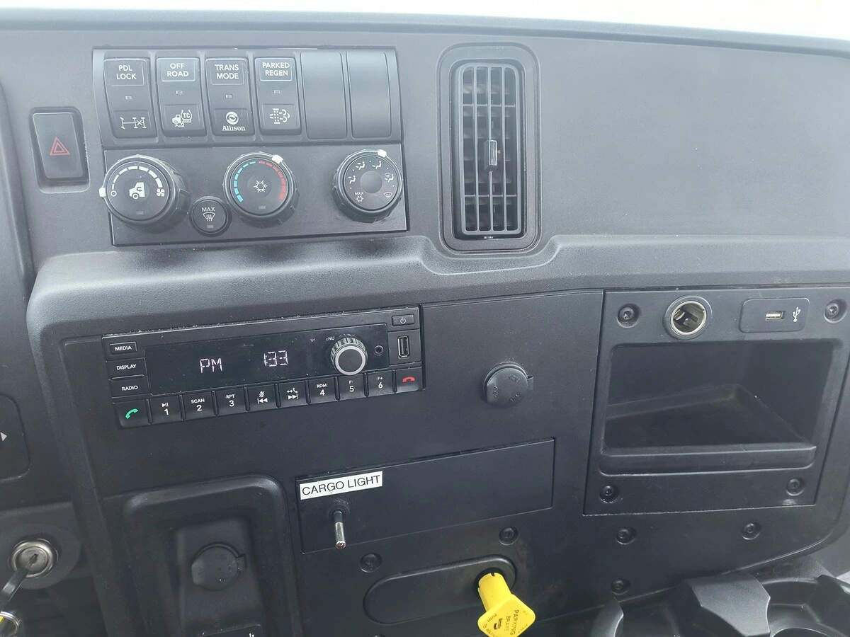 2021 International MV in Marshfield, WI — photo 3