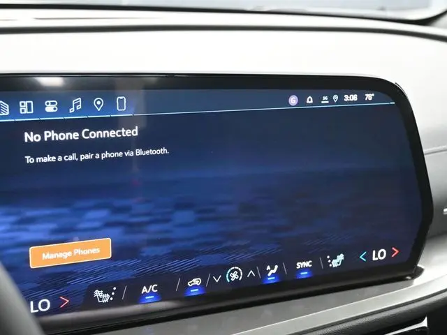 2026 Chevrolet Traverse 2LT photo 19