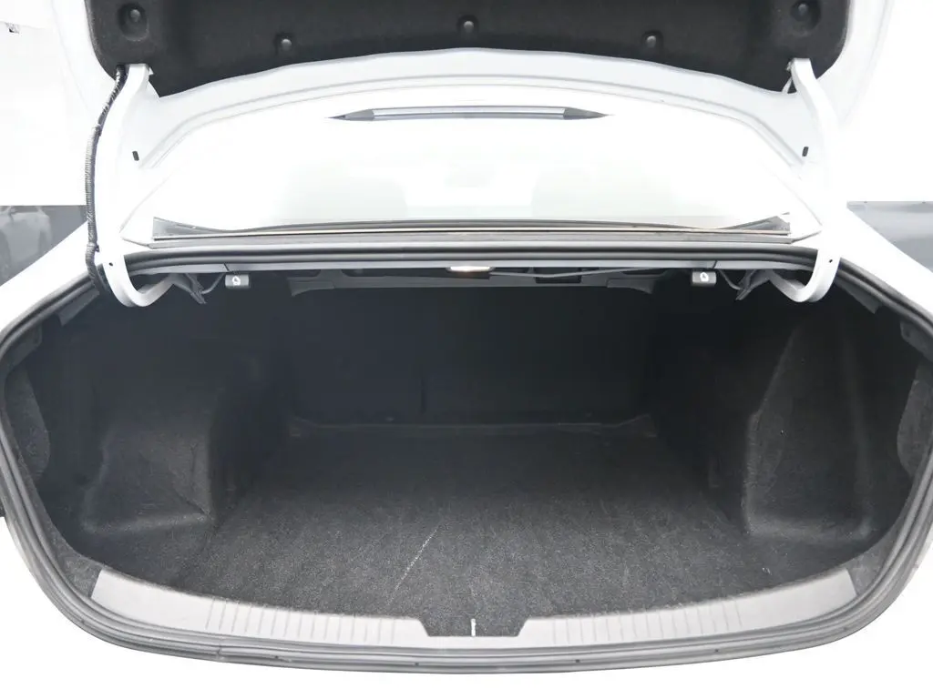 2024 Chevrolet Malibu 1LT photo 24