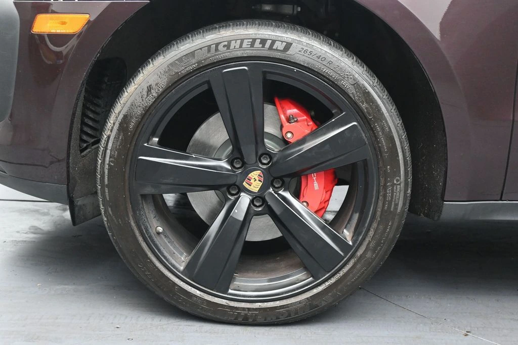 2023 Porsche Macan S - Photo 15