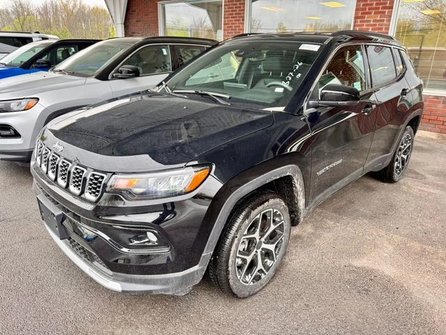 2026 Jeep Compass Limited 4X4's photo