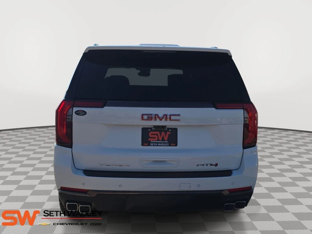 2026 GMC Yukon AT4 Ultimate - Photo 6