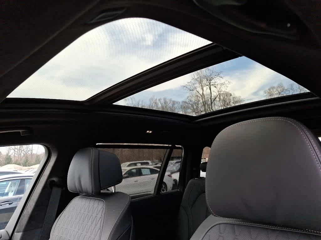 2025 BMW X7 M60i - Photo 12