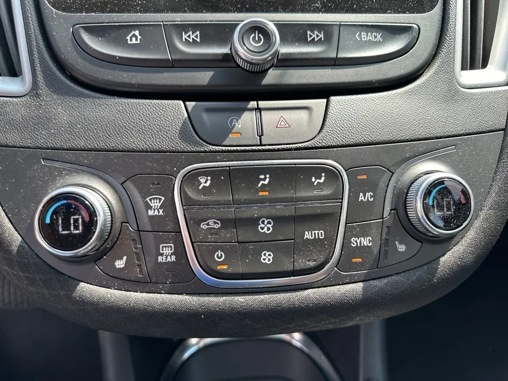 2024 Chevrolet Malibu 1LT photo 20