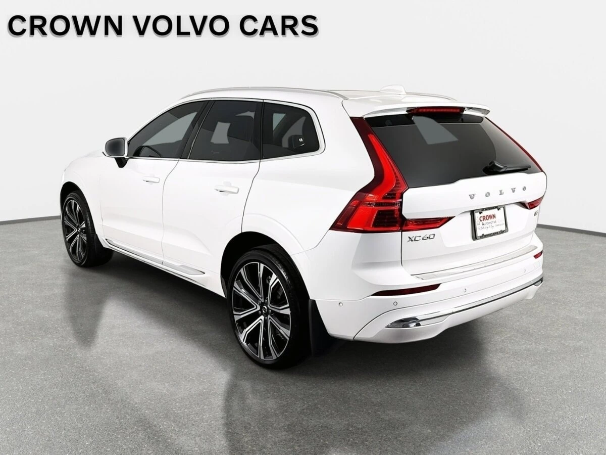 2023 Volvo - image 7