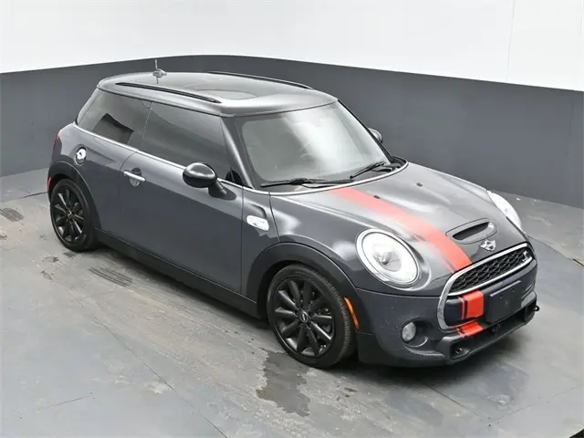 2016 Mini Cooper 2 Door Hardtop S photo 16