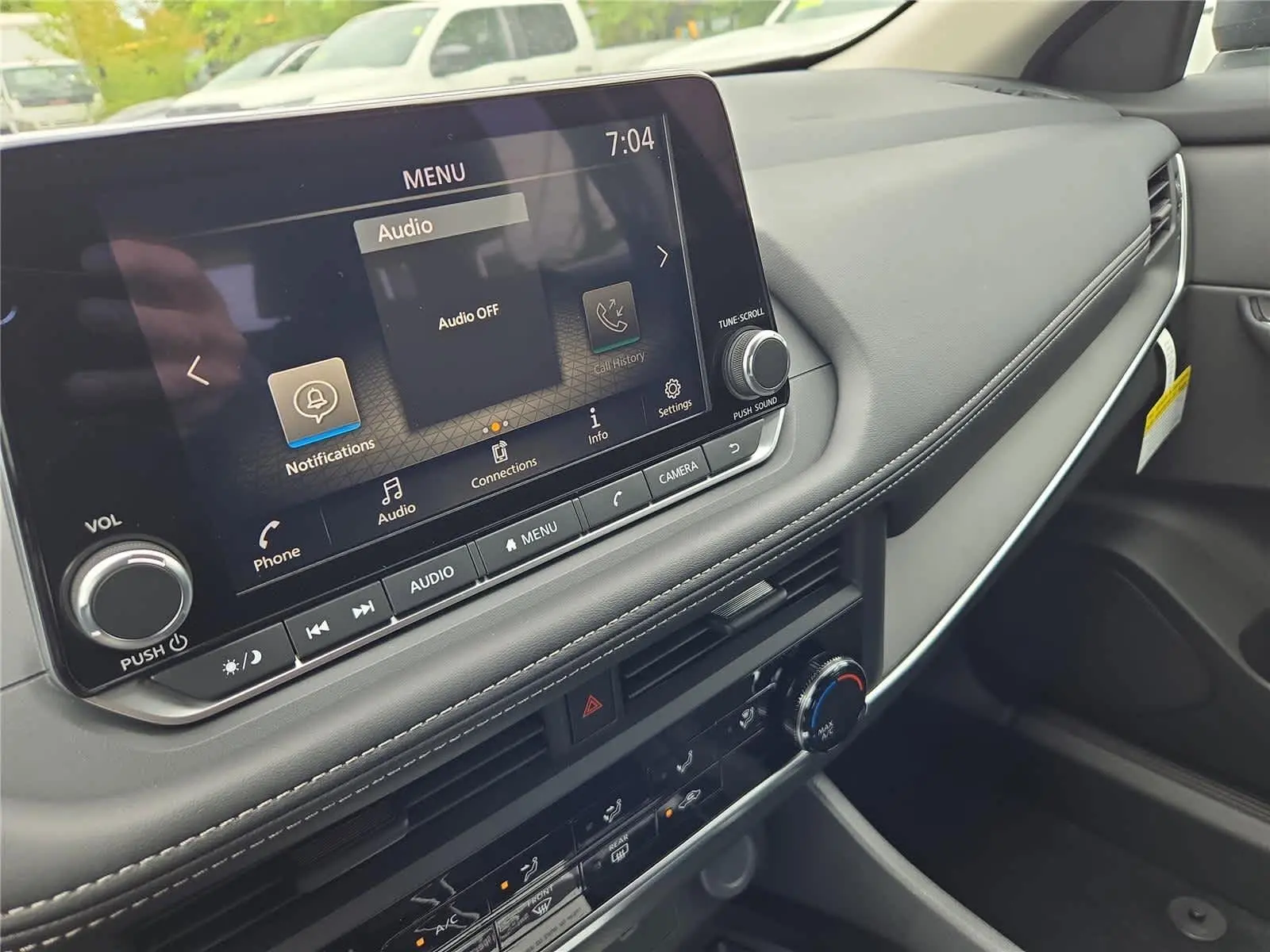 2026 Nissan Rogue S photo 8