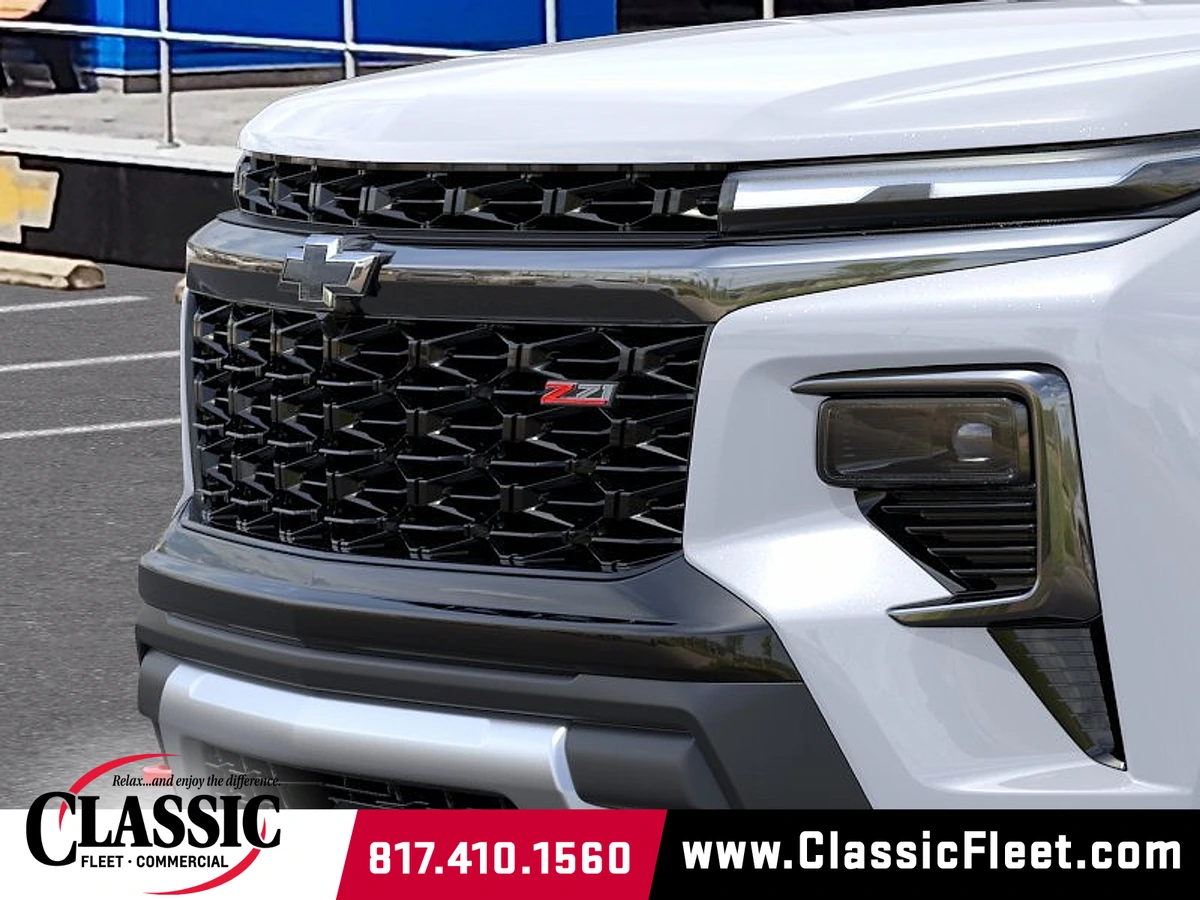 2027 Chevrolet Traverse Z71 - Photo 13