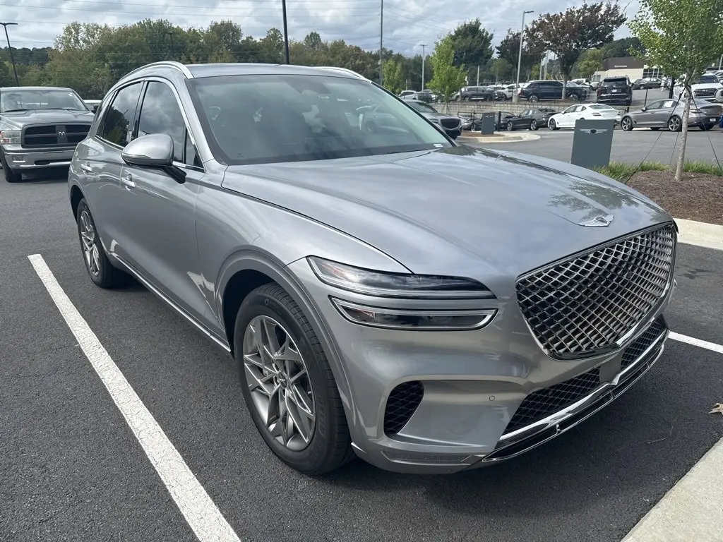 2025 GENESIS GV70 Standard's photo