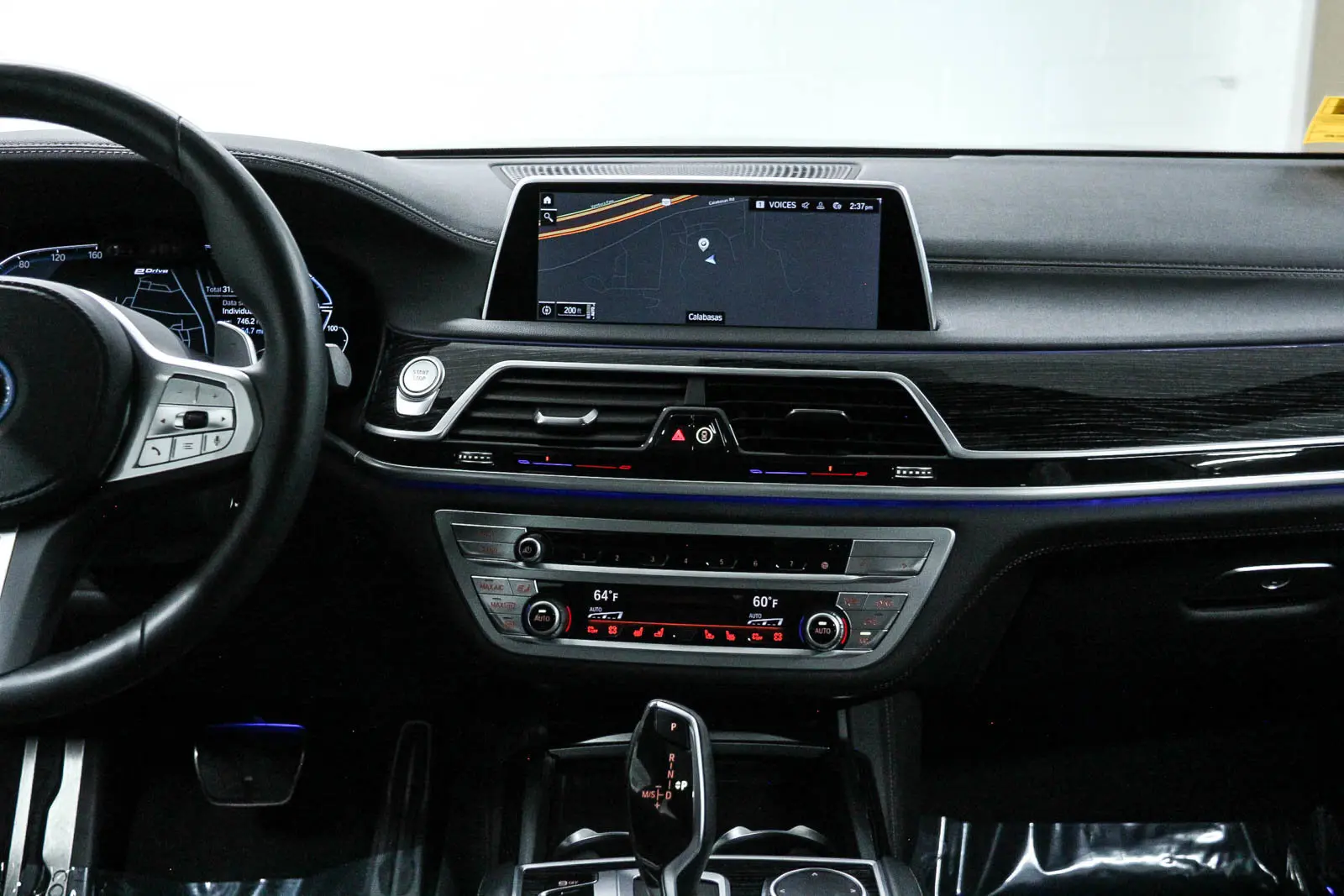 2022 Bmw 745Le photo 13