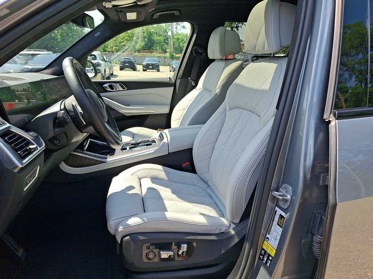 2024 BMW X7 40i - Photo 11