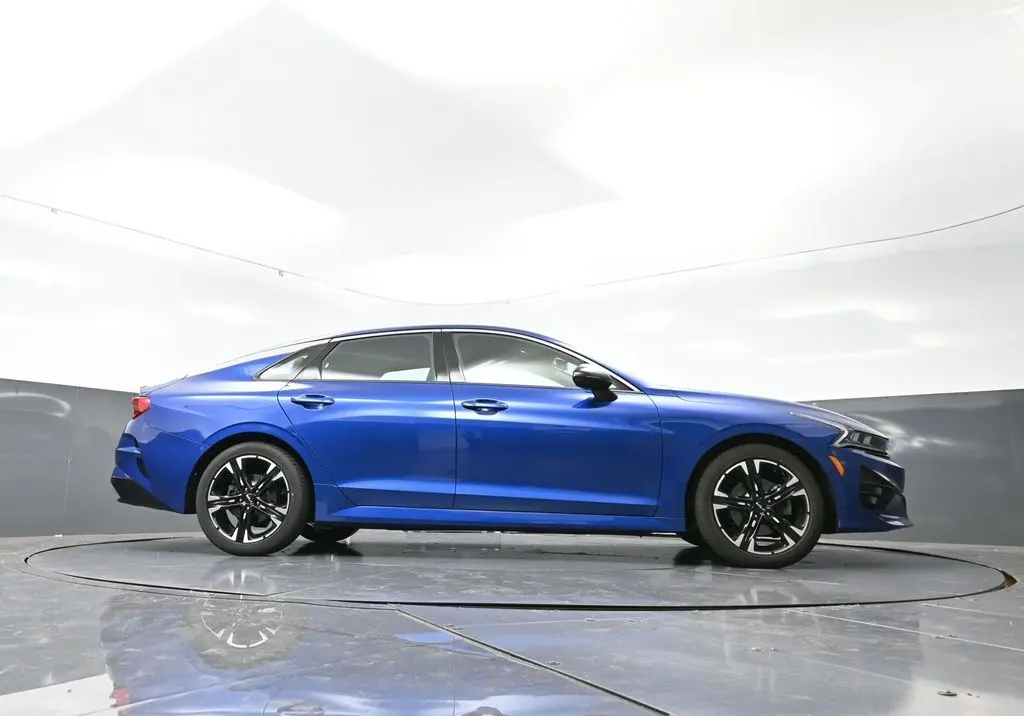 2022 Kia K5 GT-Line photo 39
