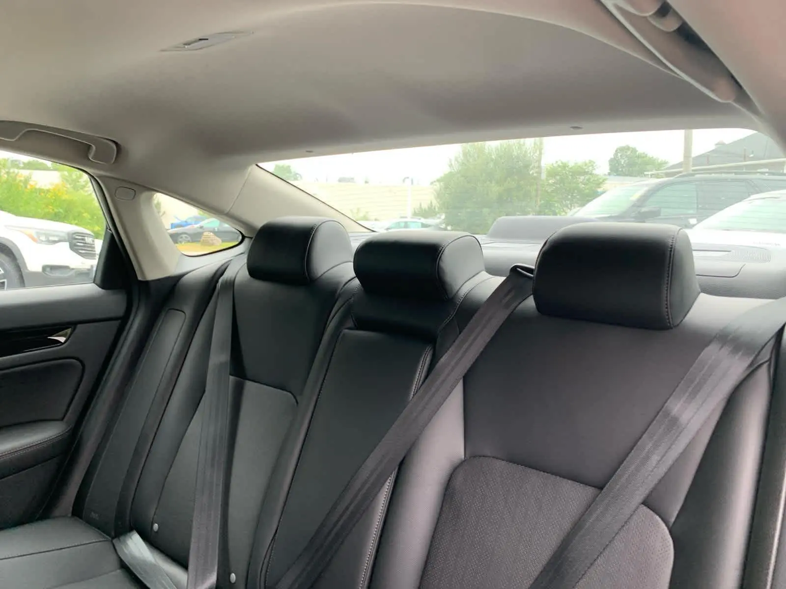 2024 Honda Civic Touring photo 31