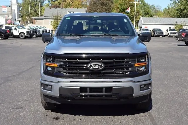 2025 Ford F-150 XLT photo 14