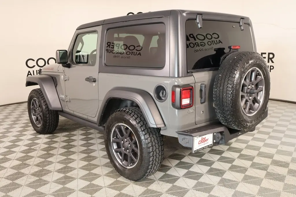 2020 Jeep Wrangler Sport S photo 16