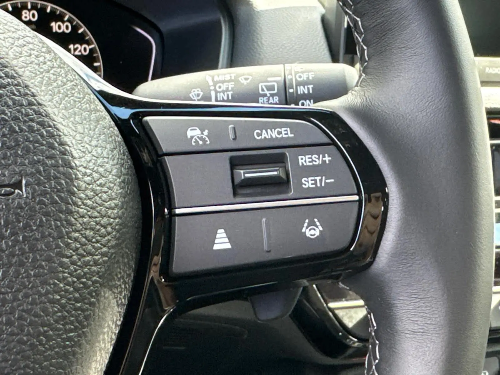 2026 Honda Civic Hatchback Sport photo 18