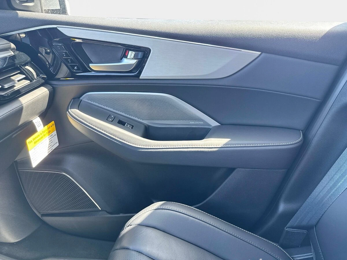 2026 Acura MDX Technology Package - Photo 23