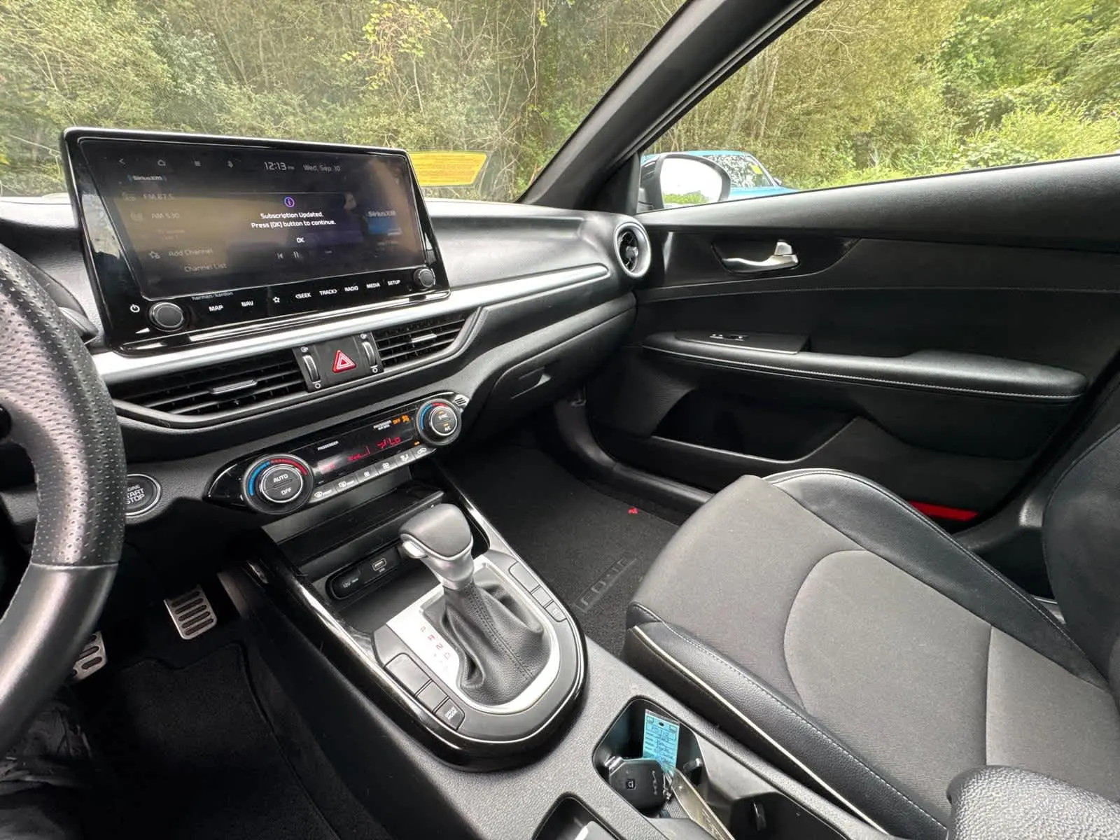 2023 Kia Forte GT-Line photo 25