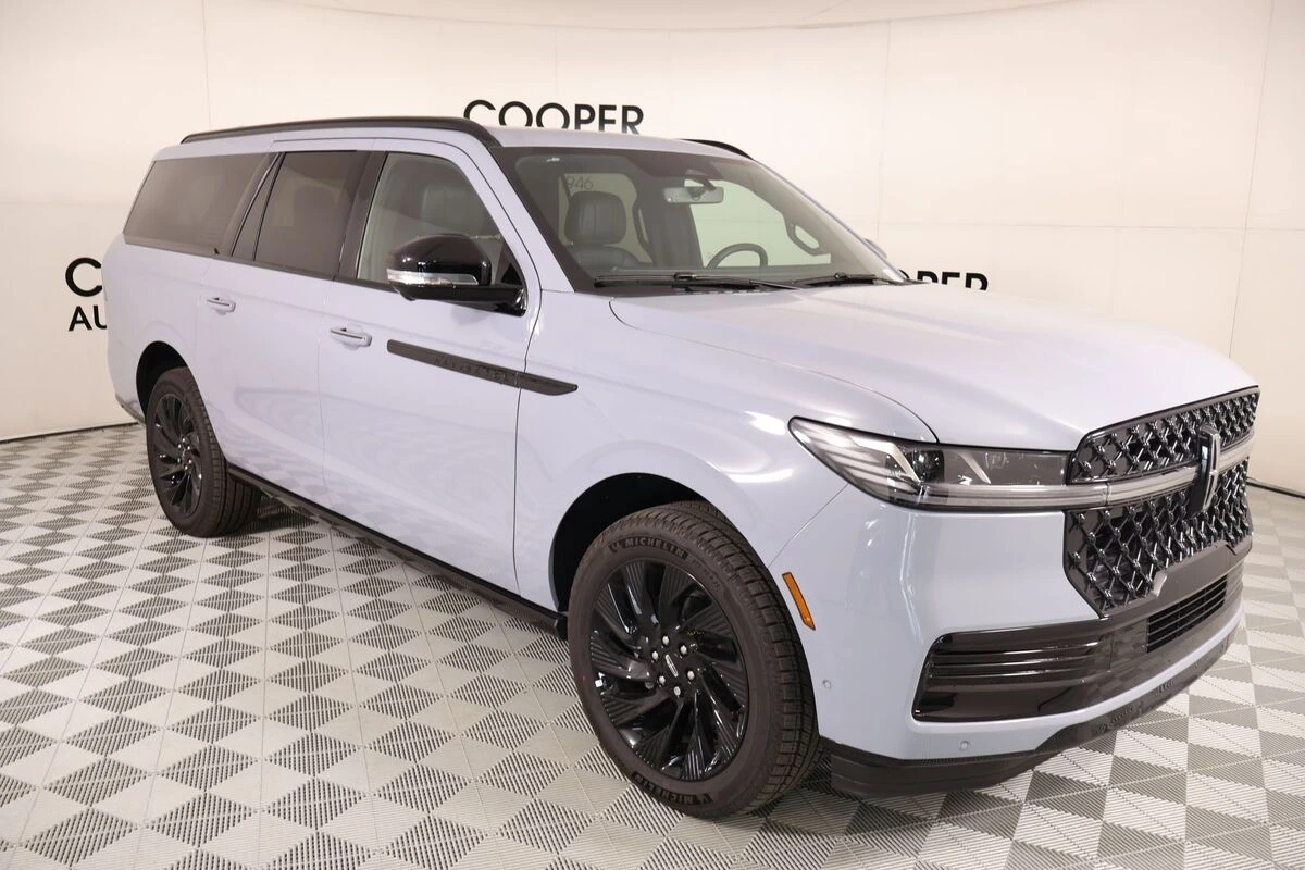 2025 Lincoln Navigator Reserve L 4WD's photo