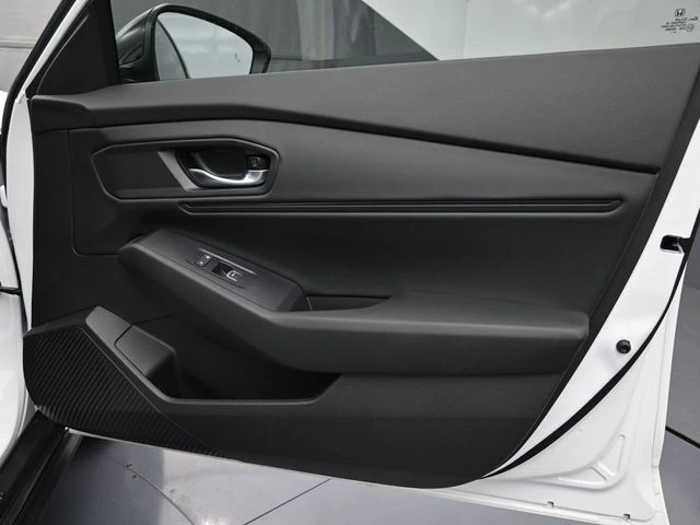 2025 Honda Accord SE - Photo 20
