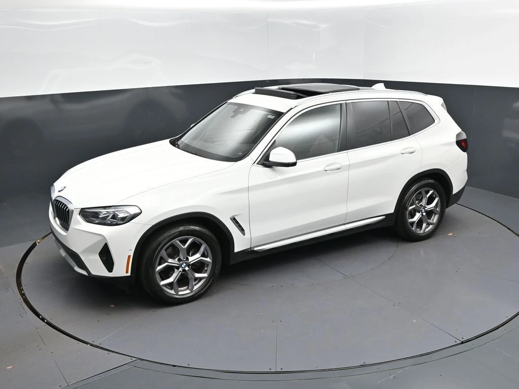 2024 BMW X3 sDrive30i's photo