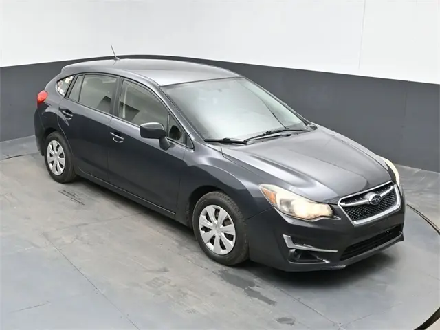 2016 Subaru Impreza 2.0i photo 11