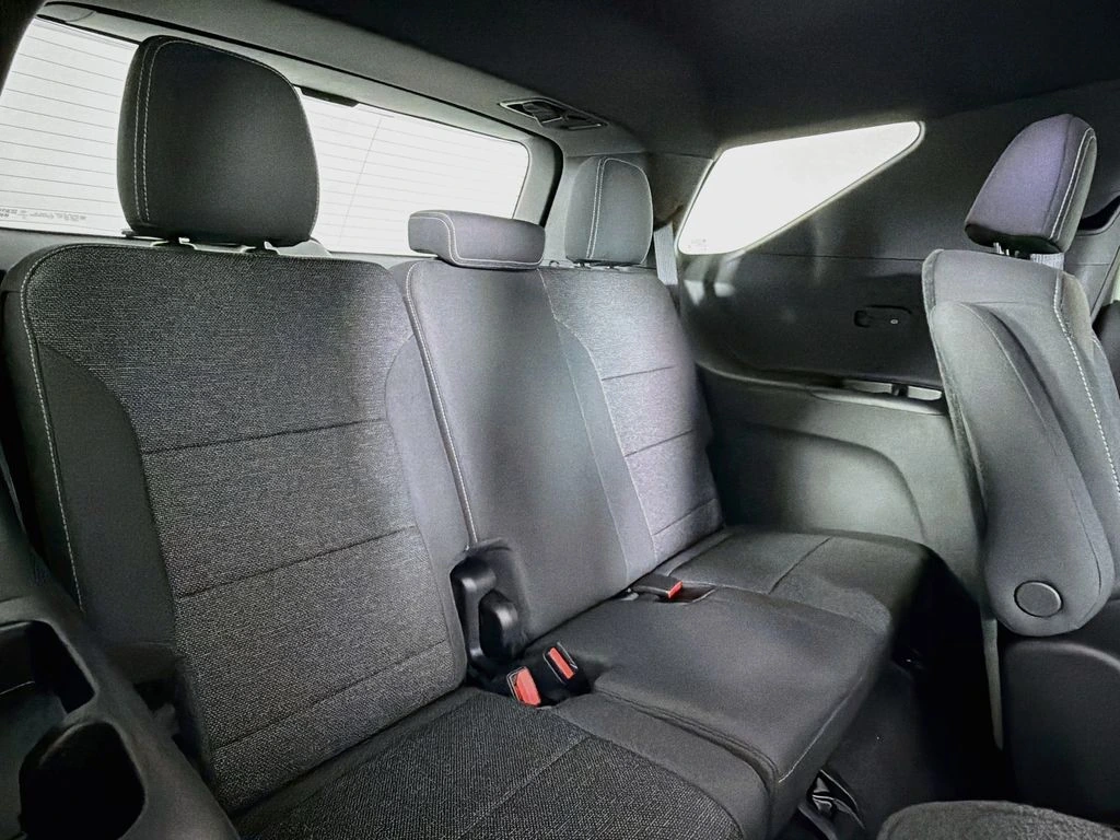 2026 Chevrolet Traverse LT - Photo 27