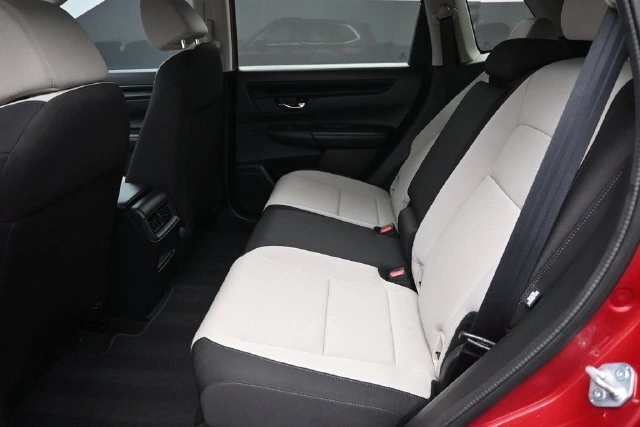 2026 Honda CR-V LX - Photo 18