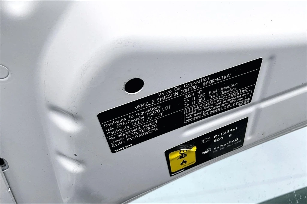 2023 Volvo - image 30