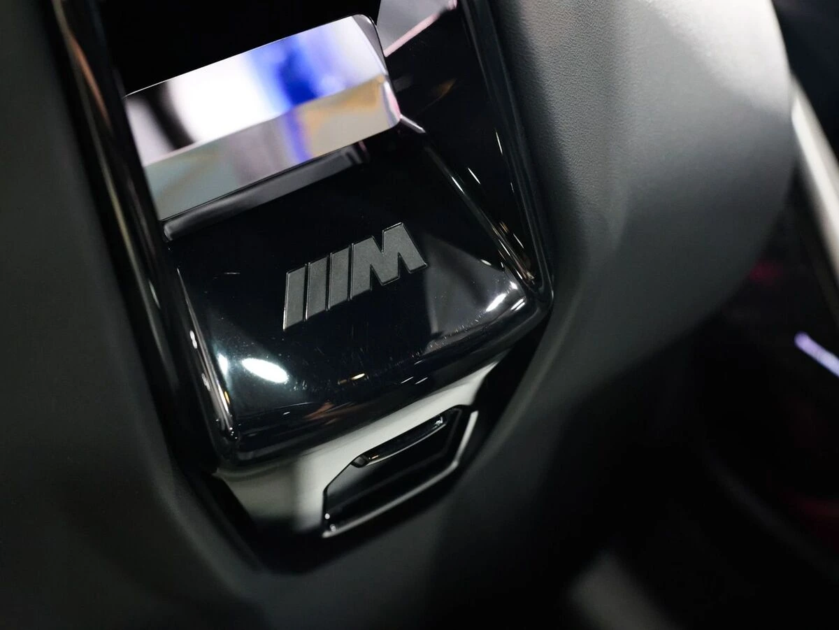 2025 BMW M5 M5 Touring - Photo 37
