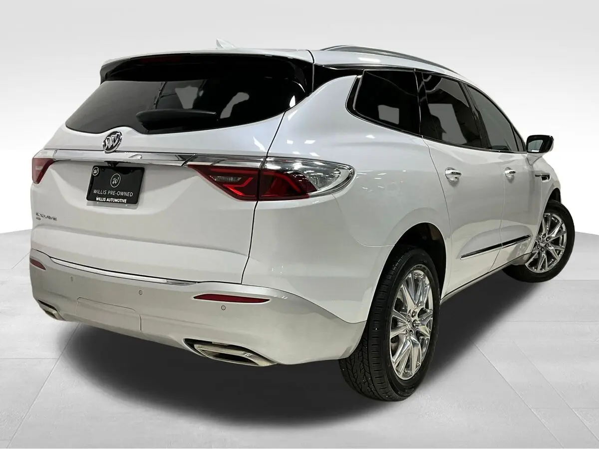 2024 Buick Enclave Essence photo 4