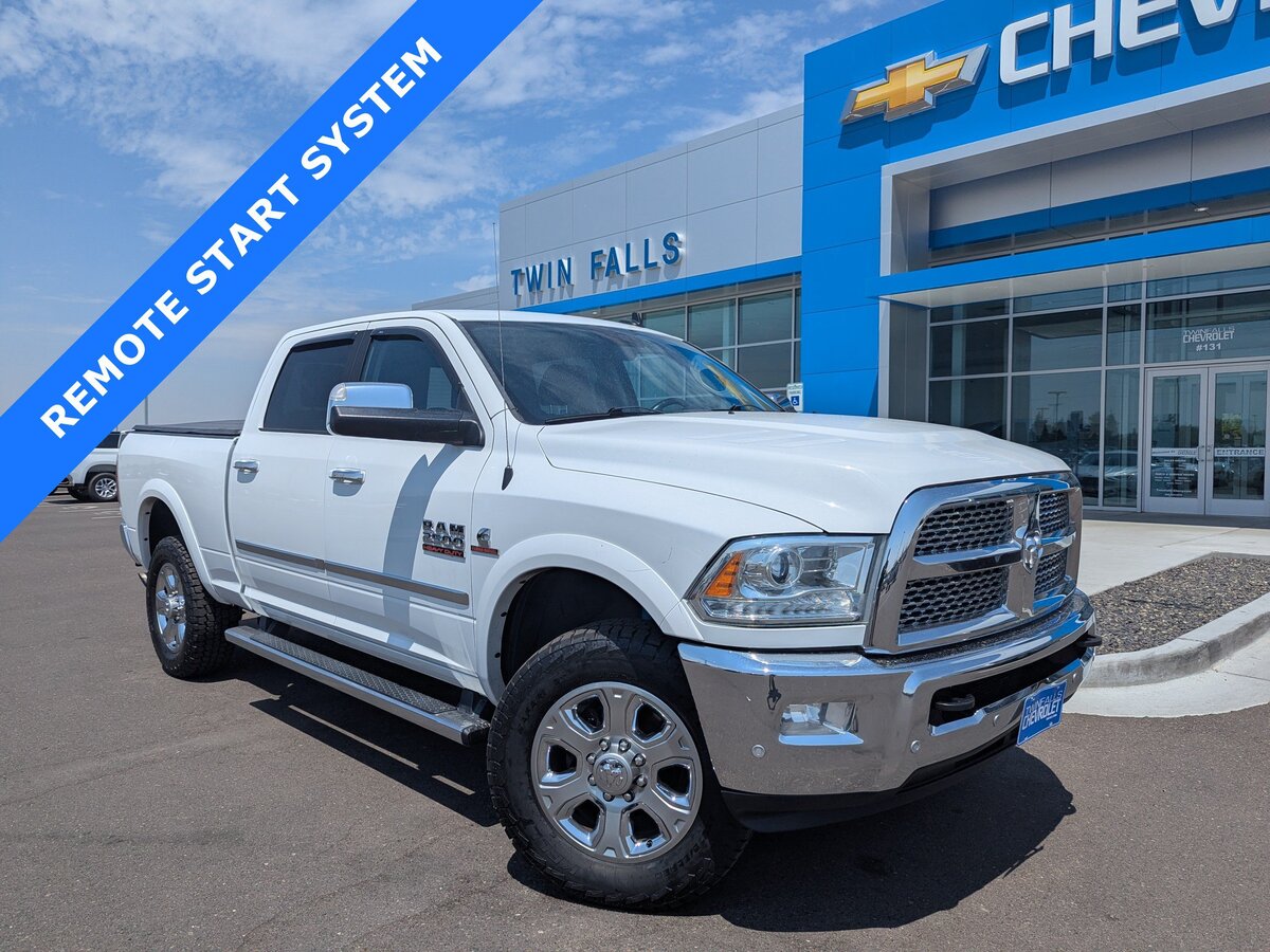 2017 Ram 2500 Laramie 4x4 Crew Cab 6'4 Box