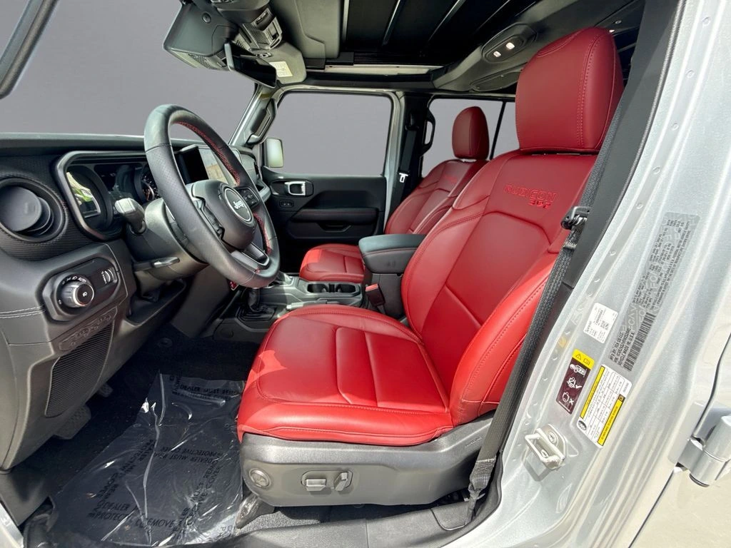 2024 Jeep Wrangler 4-Door Rubicon 392 - Photo 30