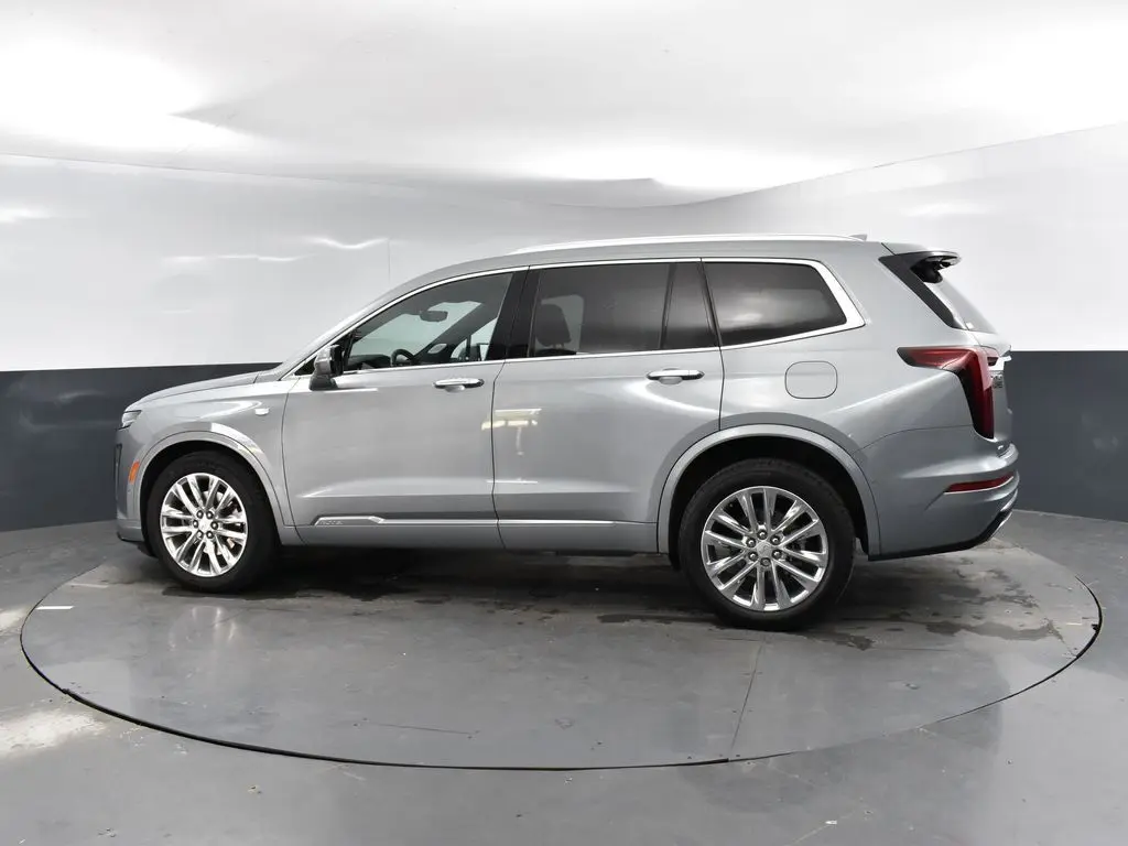 2023 Cadillac XT6 Premium Luxury photo 4