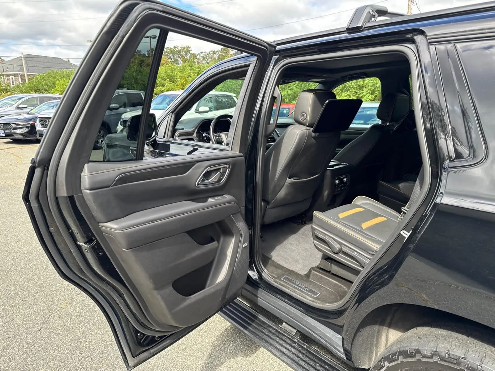 2021 Gmc Yukon AT4 photo 28